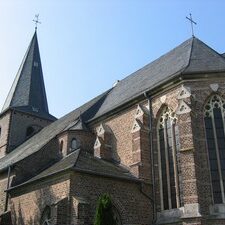 Kirche Boslar