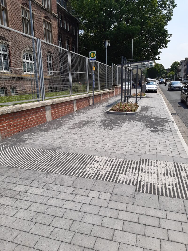 Fertigstellung Teilstück Rurdorfer Straße- Mai 2021